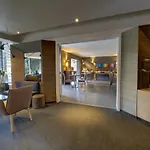 Le Cote 4* Waterloo