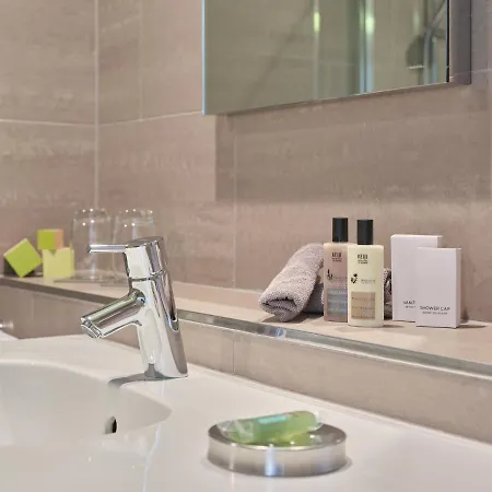 Hotel Le Cote Waterloo