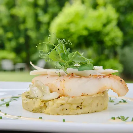 Otel Le Cote Waterloo