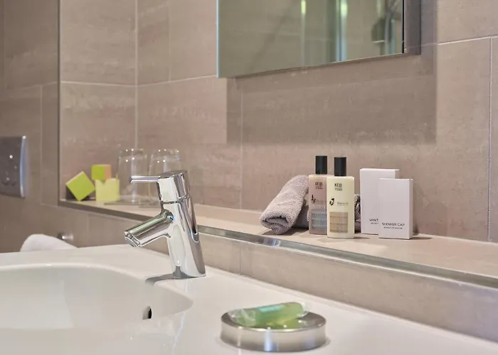 ホテル ル　コテ ヴェール ウォータールー