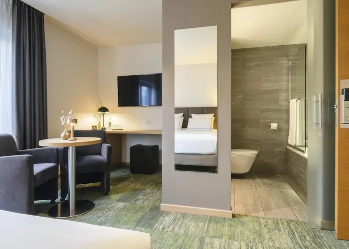 Le Cote Vert 4* Waterloo