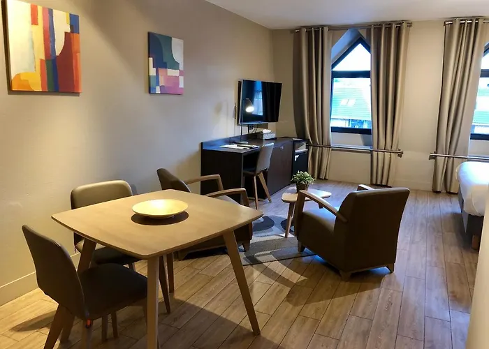 ル　コテ ヴェール 4* ウォータールー